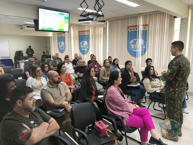 CCOPAB capacita jornalistas para atuação em áreas de conflito