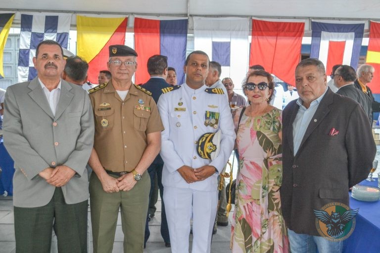 ADESG-Alagoas participa da troca de comando na Capitania dos Portos