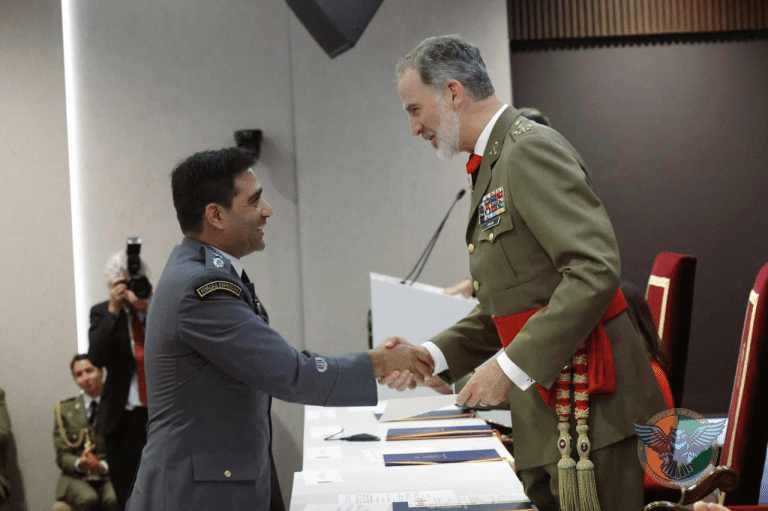 Oficial do Exército Brasileiro brilha em curso de Estado-Maior espanhol