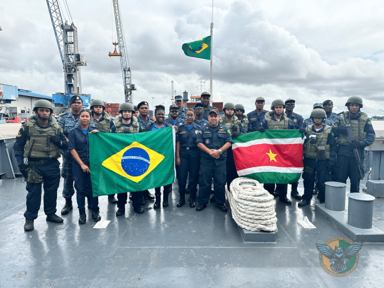 Navio-Patrulha “Bracuí” retorna a Belém após Operação Caribex-2024