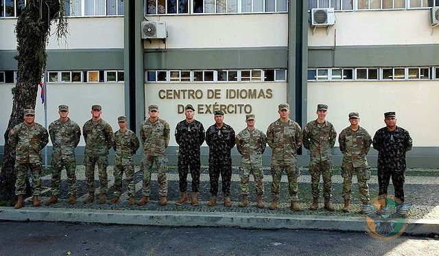 Intercâmbio cultural: Cadetes de West Point visitam CIdEx e Forte Duque de Caxias