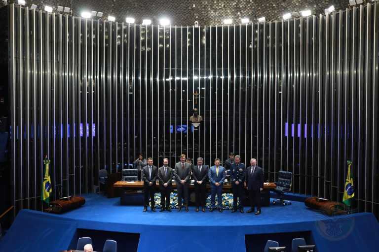 Embraer é homenageada no Senado Federal por seu papel estratégico na defesa e aviação