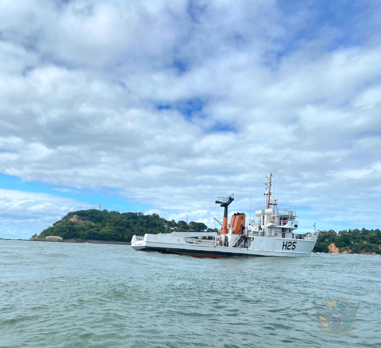 NHiB “Tenente Boanerges” conduz Comissão SINÁUTICA IX/PRÉ-MINEX em Salvador