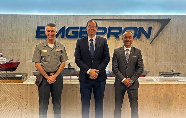 EMGEPRON e Índia discutem cooperação em encontro estratégico