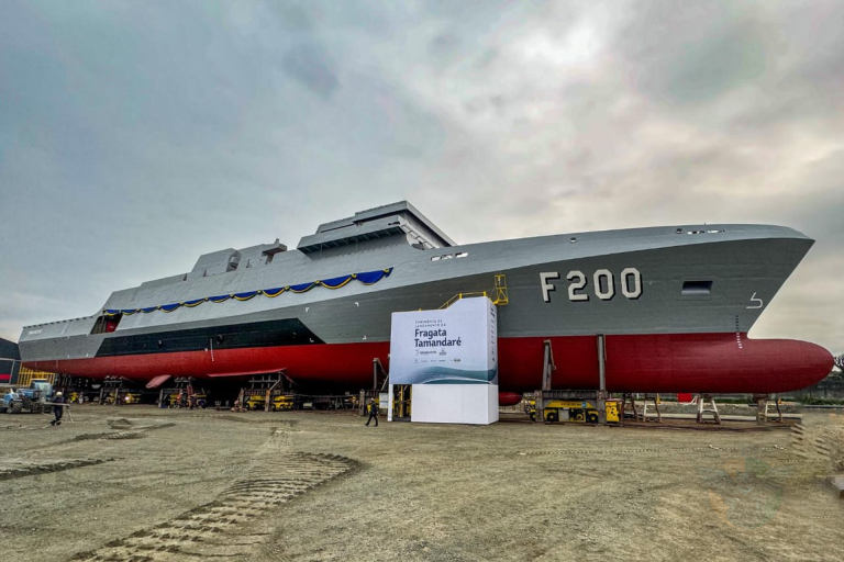 Lançamento da Fragata Tamandaré gera 23 mil empregos e fortalece a indústria naval