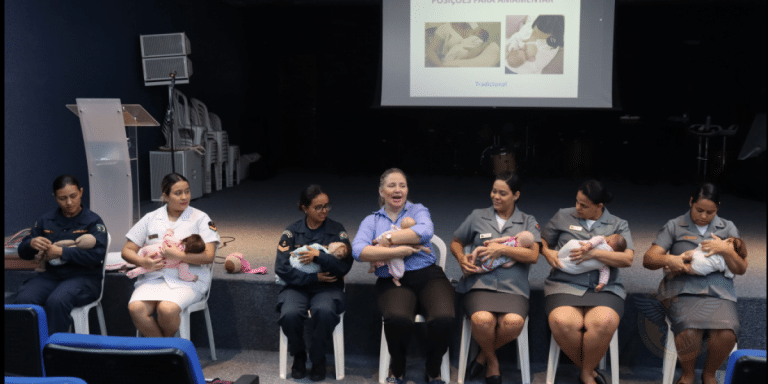 Hospital Naval de Natal promove encontro especial sobre amamentação no Agosto Dourado