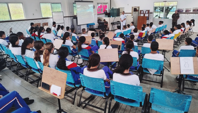 Operação ‘Cisne Branco’ mobiliza estudantes da Bahia e Sergipe em concurso de redação