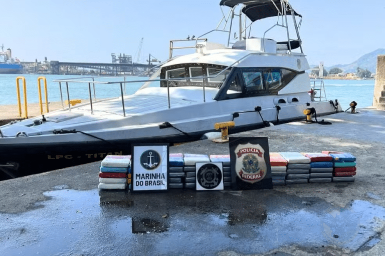 Marinha e Polícia Federal interceptam 124 kg de cocaína em navio no Porto de Santos
