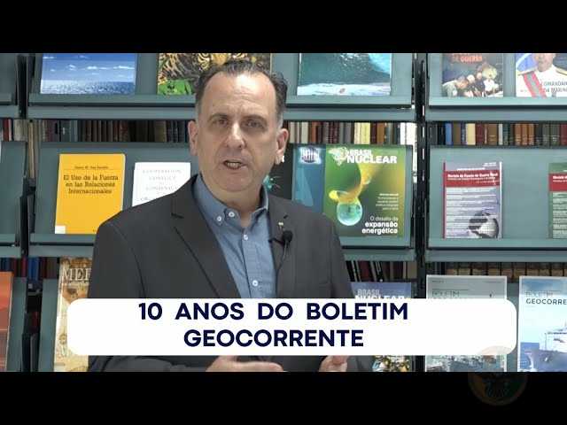 Escola de Guerra Naval celebra 10 anos do Boletim Geocorrente com homenagem a pesquisadores
