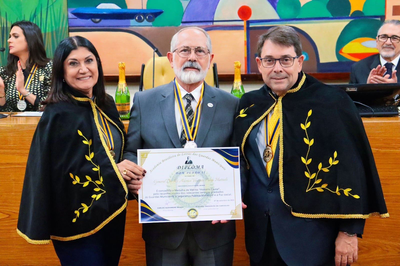 ABIMDE é homenageada pela Academia Brasileira de Letras das Guardas Municipais em solenidade na Câmara Municipal de São Paulo