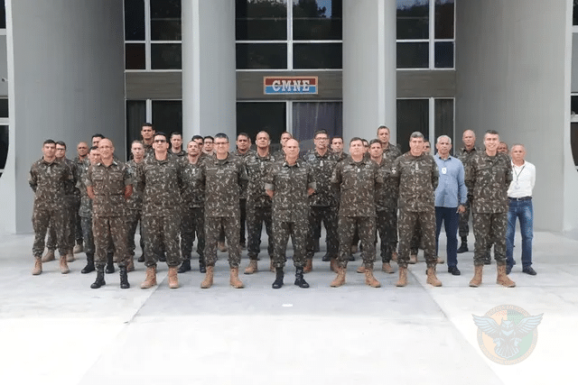 Comando Militar do Nordeste recebe visita técnica para otimizar gestão de efetivos