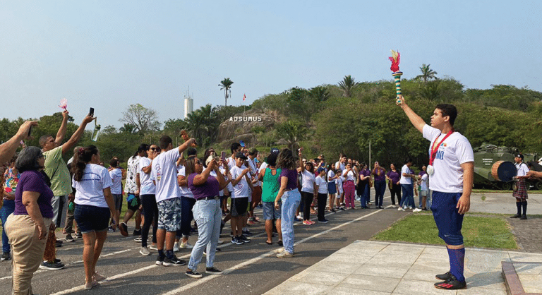 Fuzileiros Navais promovem inclusão social em evento esportivo para crianças autistas
