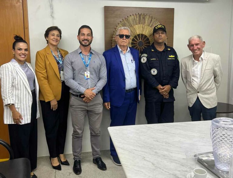 Capitania dos Portos de Alagoas e CESMAC discutem cooperação técnica e mentalidade marítima