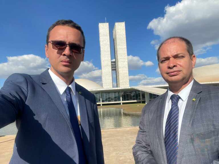 Cobertura civil das operações militares fortalece confiança da população