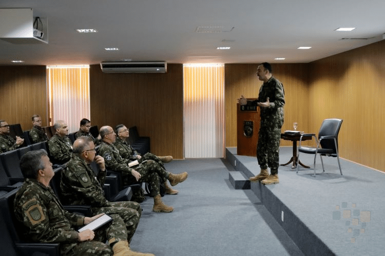 Grupo de Trabalho do Exército discute concepção estratégica para a Força 40