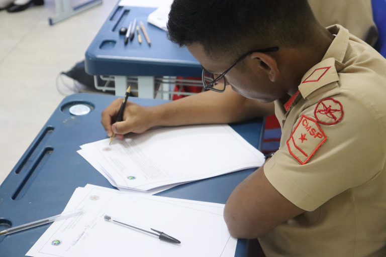 Alunos do Sistema Colégio Militar brilham no Desafio Global 2024