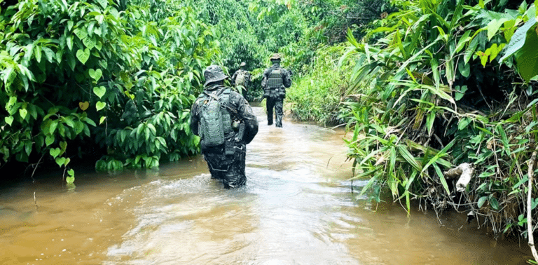 Operação fluvial desmantela mineração ilegal na Terra Yanomami