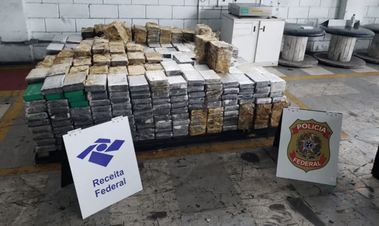 PF e Receita apreendem 1,2 tonelada de cocaína no Porto de Santos