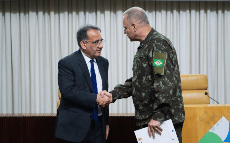 FGV e Exército promovem defesa digital com novo manual de segurança