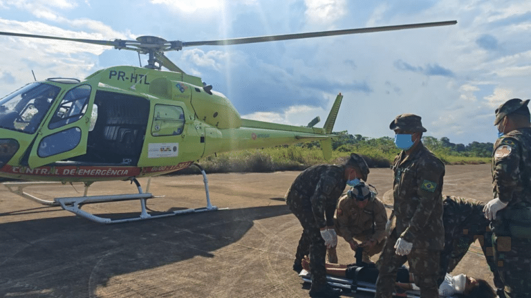 Exército Brasileiro realiza evacuação aeromédica no Vale do Javari