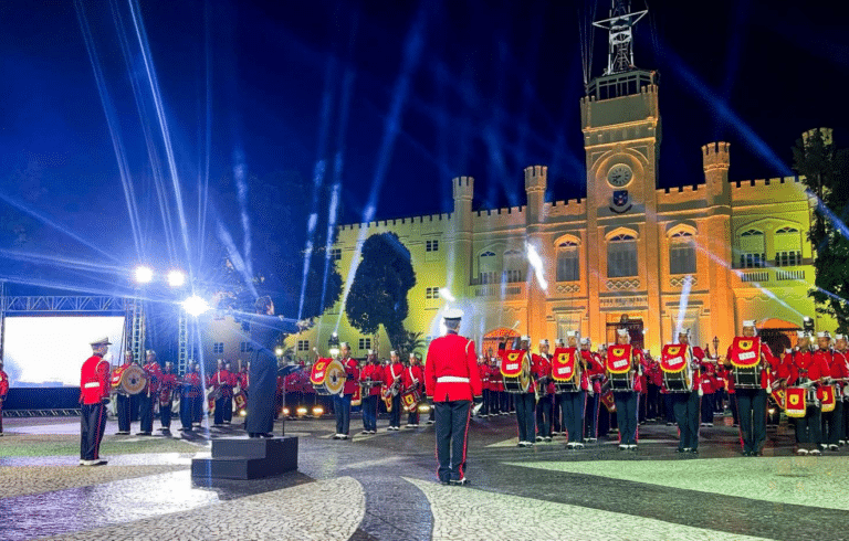 Fuzileiros Navais Celebram 400 Anos da Fortaleza de São José no Rio