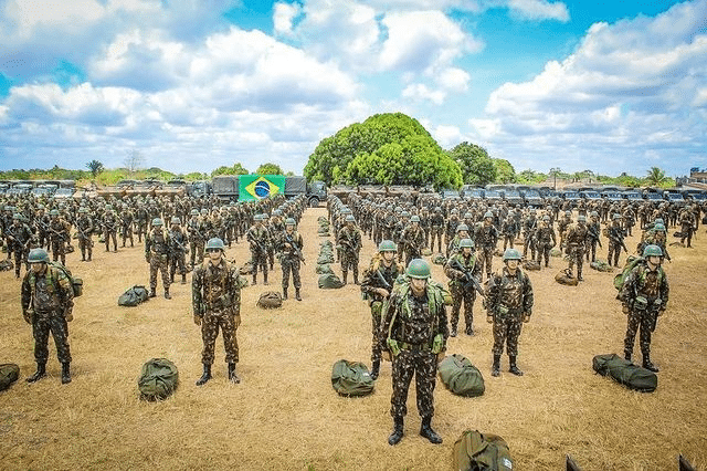Militares do Nordeste em Ação na Última Fase da Operação Guararapes