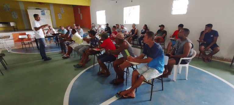 DelPSeguro capacita profissionais de pesca e promove navegação segura