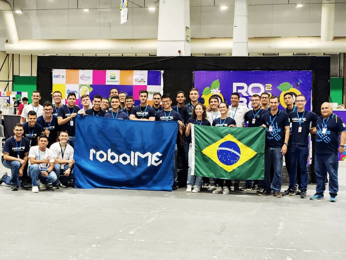 IME lidera competições no maior evento de Robótica da América Latina