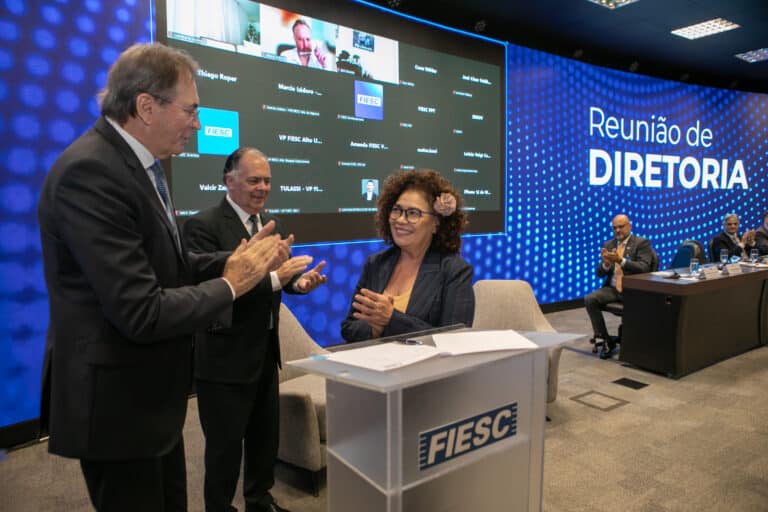 Indústria de Defesa terá modelo ‘gov to gov’ com apoio da ABDI e FIESC