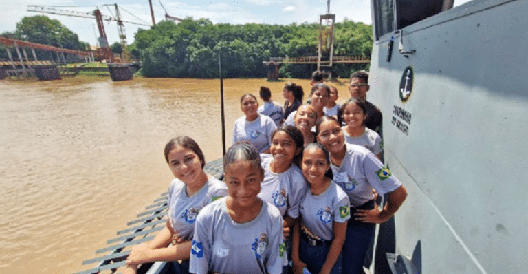 Projeto “Ah, se eu fosse Marinheiro” inspira jovens em Cáceres