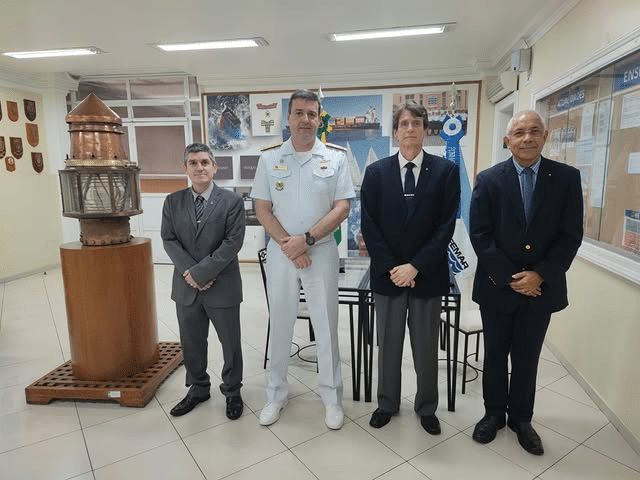 FEMAR e EGN firmam parceria para fortalecer economia do mar
