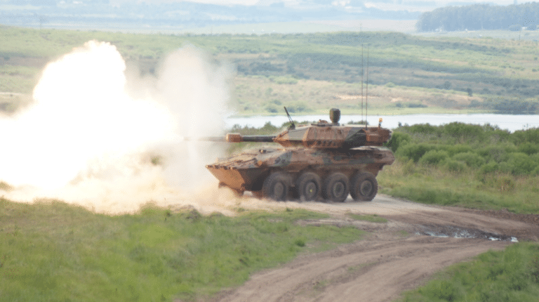 Centauro II BR passa por avaliação operacional no RS
