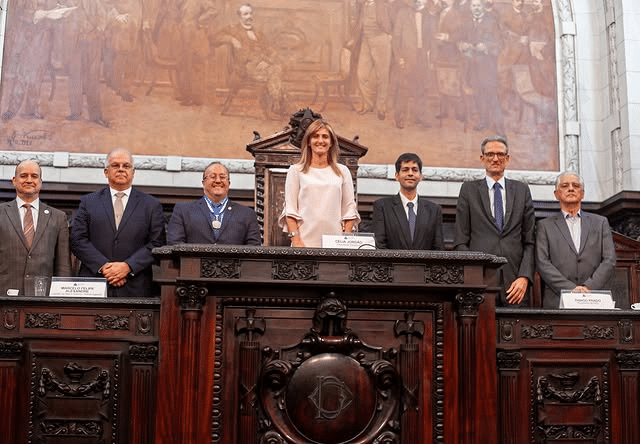 Deputada Célia Jordão homenageia líderes da Economia do Mar