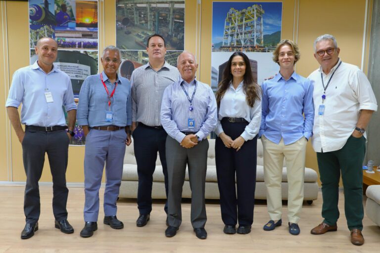 Nuclep e Mac Laren Green Ports discutem parceria em projetos estratégicos