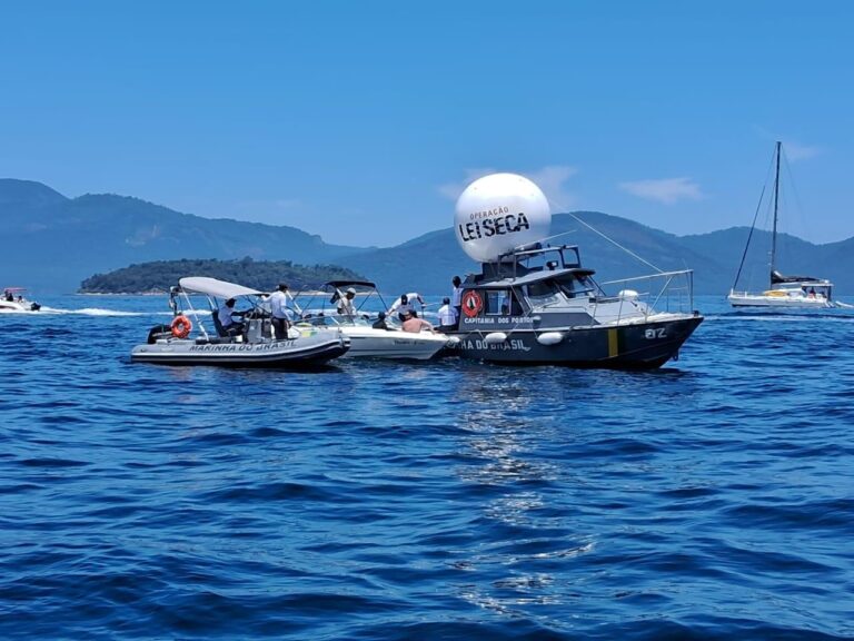 Marinha reforça segurança com Operação Lei Seca Marítima em Angra
