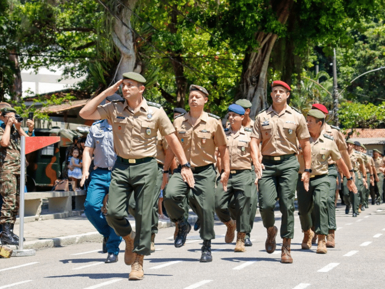 Militares concluem cursos de especialização no Centro de Estudos de Pessoal