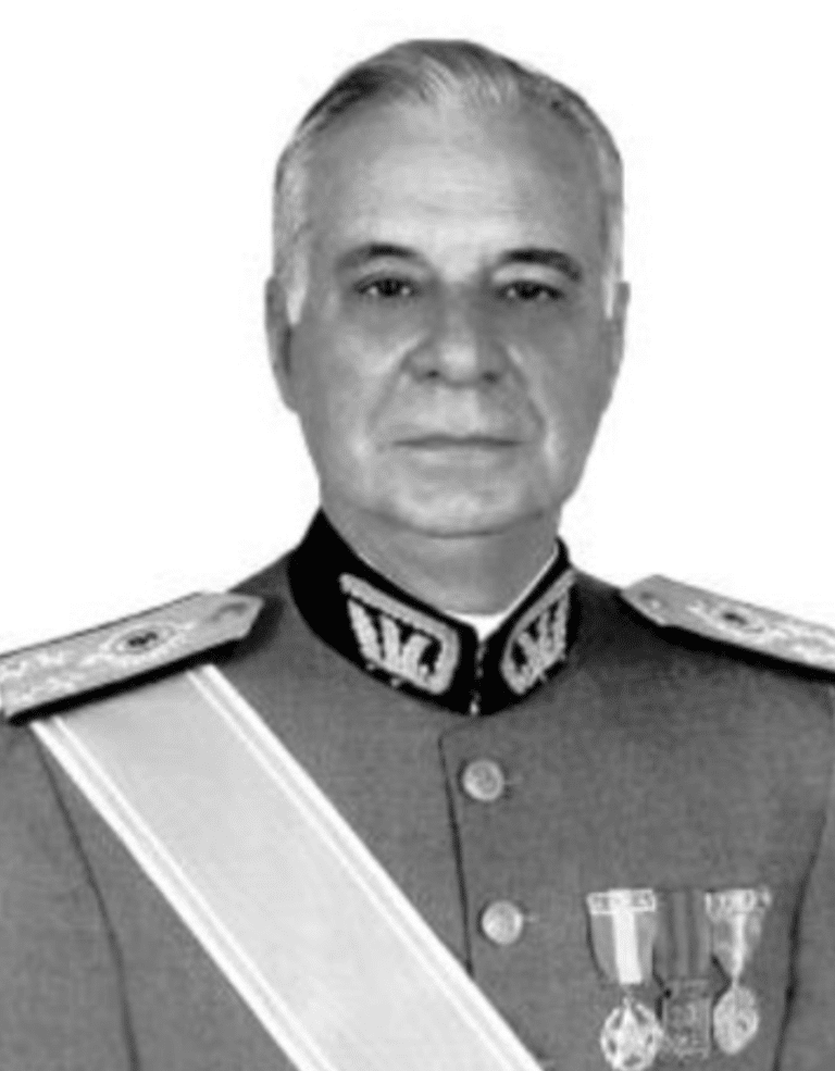 Um adeus ao General Gleuber Vieira: legado de liderança e história militar