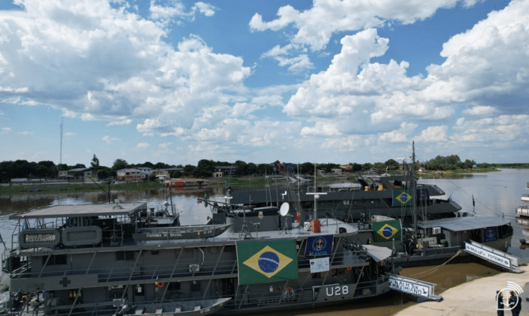 Marinha, Fiocruz e governo ampliam assistência a ribeirinhos no Pantanal