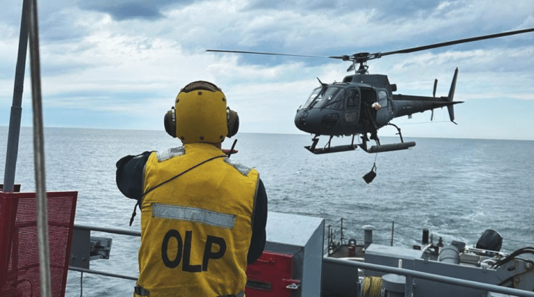 EsqdHU-51 requalifica equipes de manobra em operação aérea