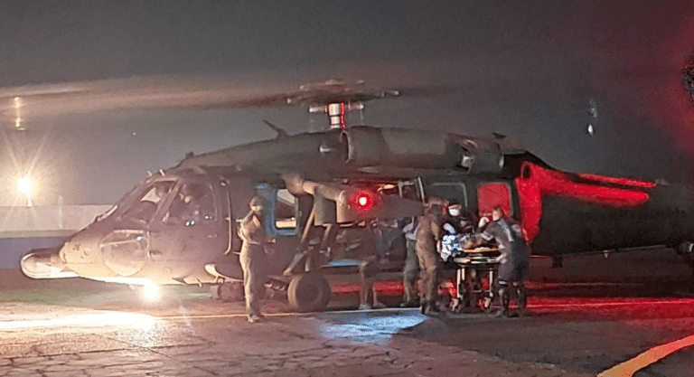 Forças Armadas realizam evacuação aeromédica na TI Yanomami