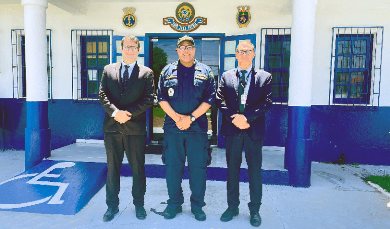 Superintendente da PF visita Capitania Fluvial de Mato Grosso
