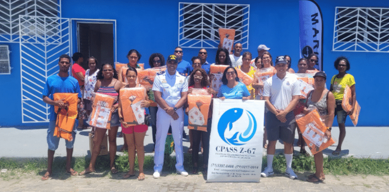 Marinha promove segurança com palestra no Subúrbio de Salvador