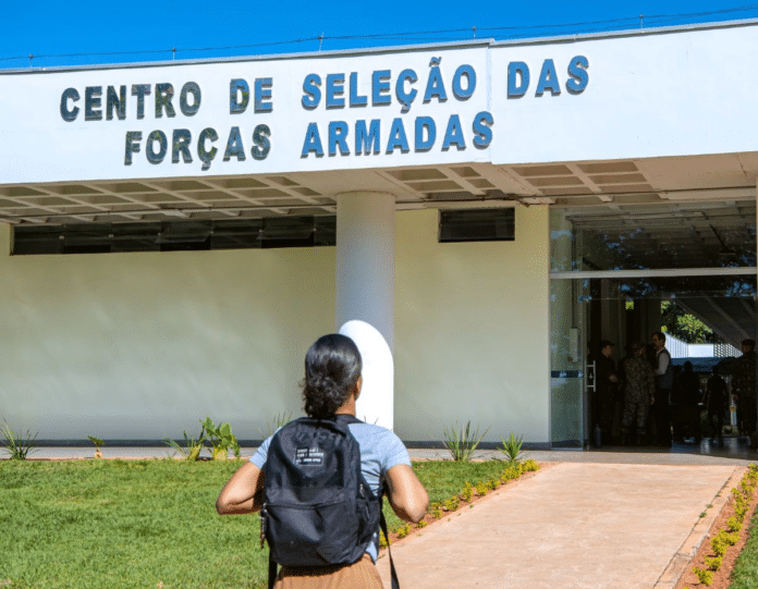 Entrada do Centro de Seleção das Forças Armadas.