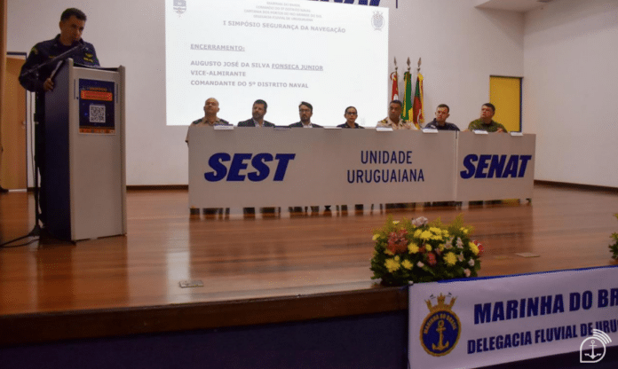 Palestra sobre segurança da navegação em Uruguaiana.