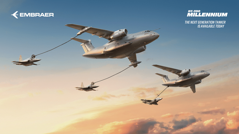 Aviões KC-390 Millennium da Embraer em voo.