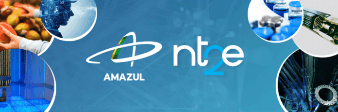 Logotipo da Amazul com imagens tecnológicas.