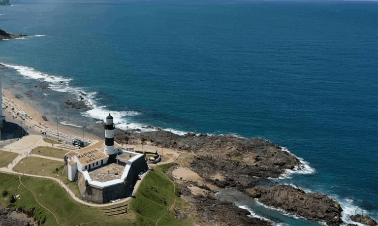 Farol da Barra em Salvador, Bahia, Brasil.