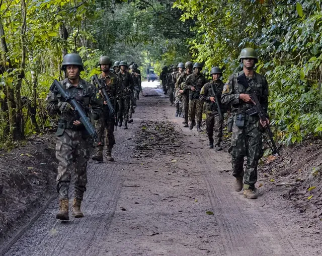 59º BI Mtz realiza Operação CARCARÁ III no CIMNC em Recife