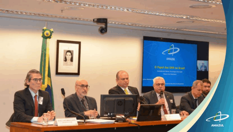 Reunião sobre energia nuclear no Brasil.