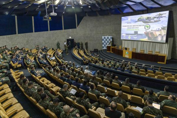 Operação Atlas 2025: ESD sedia abertura da maior operação logística das Forças Armadas